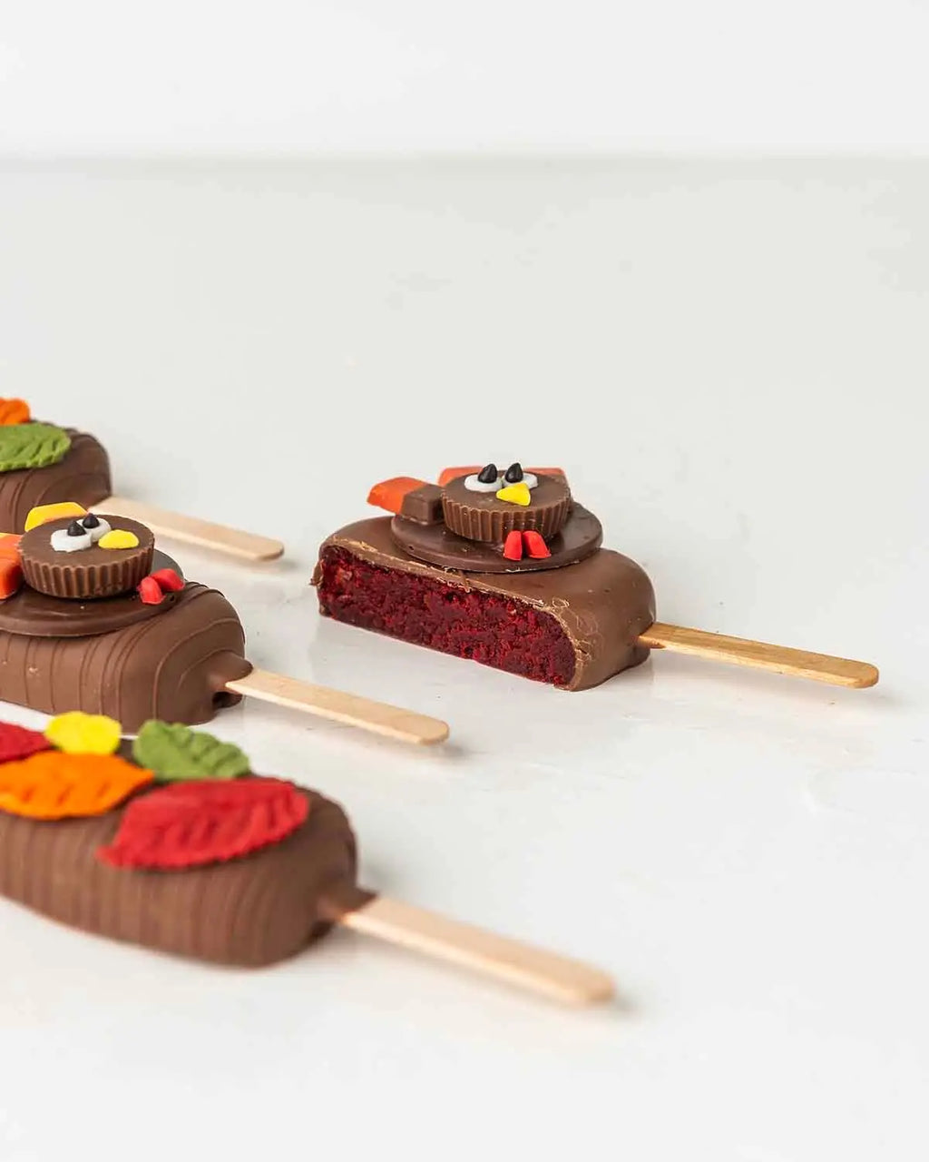 turkey-theme-cakesicles-dubai