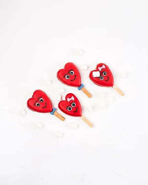 him-and-her-cakesicles-dubai