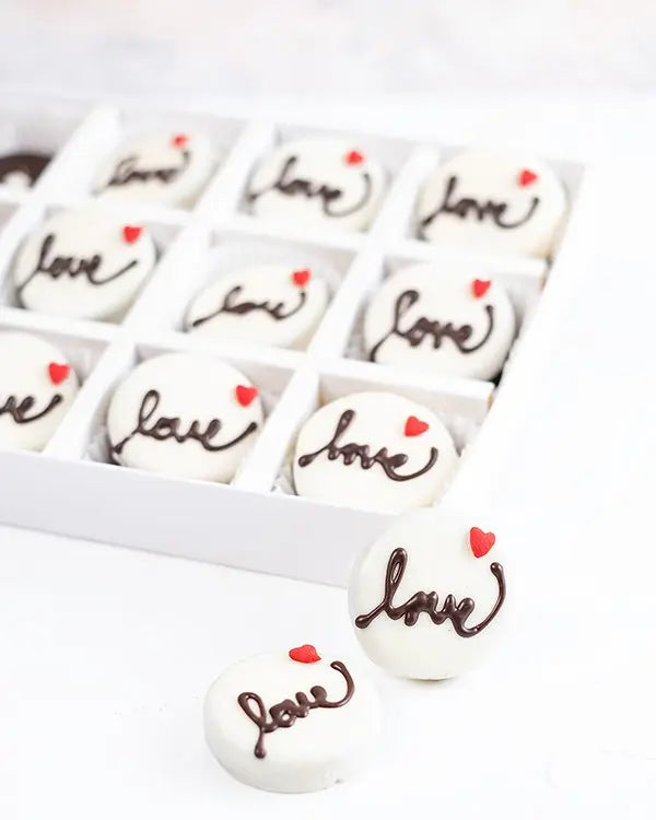 love-chocolate-covered-oreos-dubai