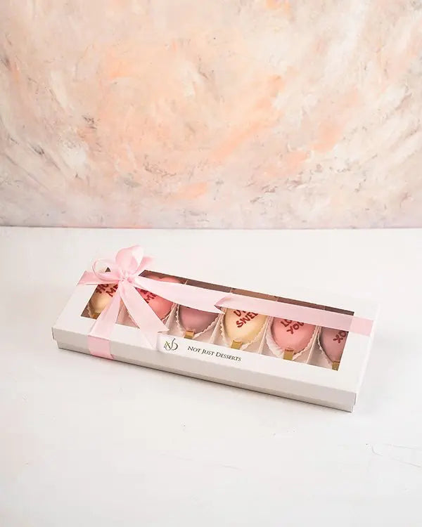 personalized-cakesicles-dubai