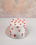 white-cakes-with-hearts-dubai