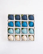 blue-ombre-strawberries-dubai