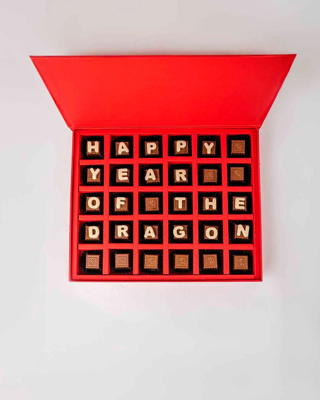 customized-chinese-new-year-chocolate-box-dubai