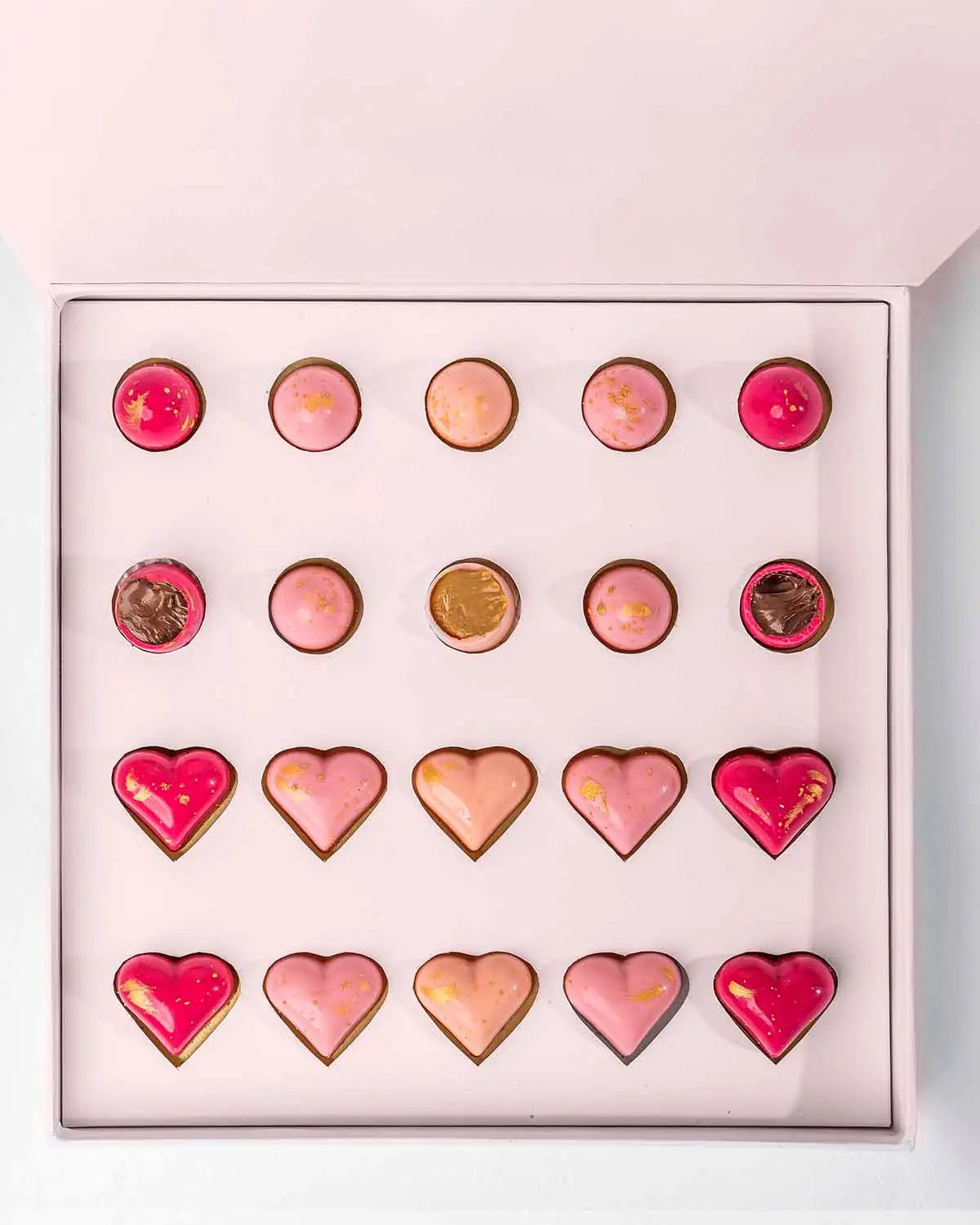 20-assorted-hearts-and-bonbon-dubai