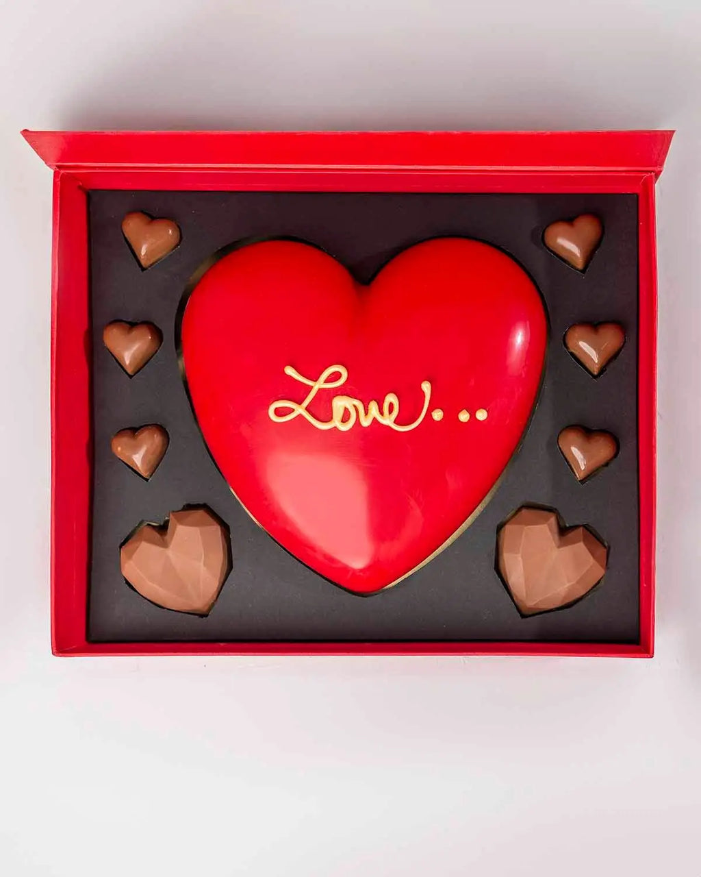valentines-special-large-and-small-assorted-hearts-dubai