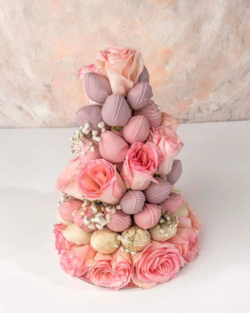 chocolate-strawberries-and-roses-tower-dubai