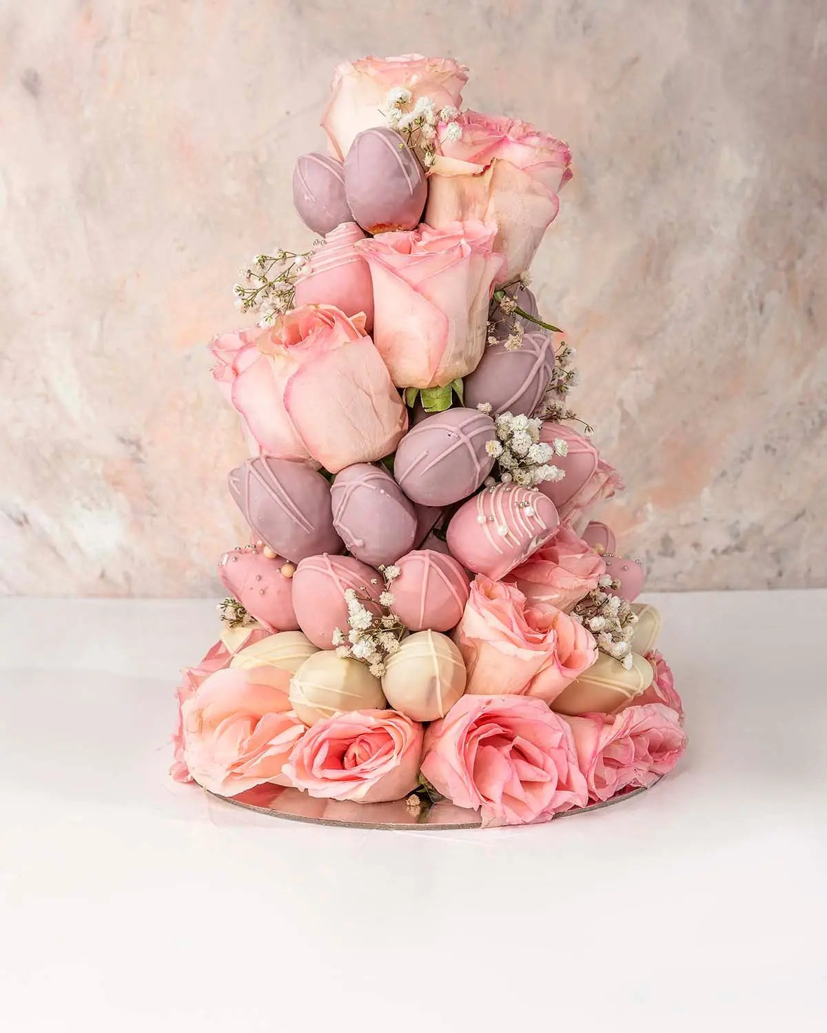 chocolate-strawberries-and-roses-tower-dubai