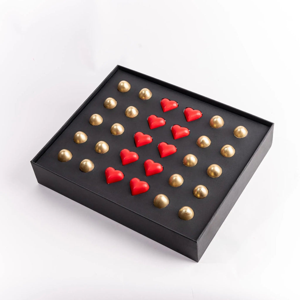 golden-love-luxury-chocolates-30pc-gift-box-dubai