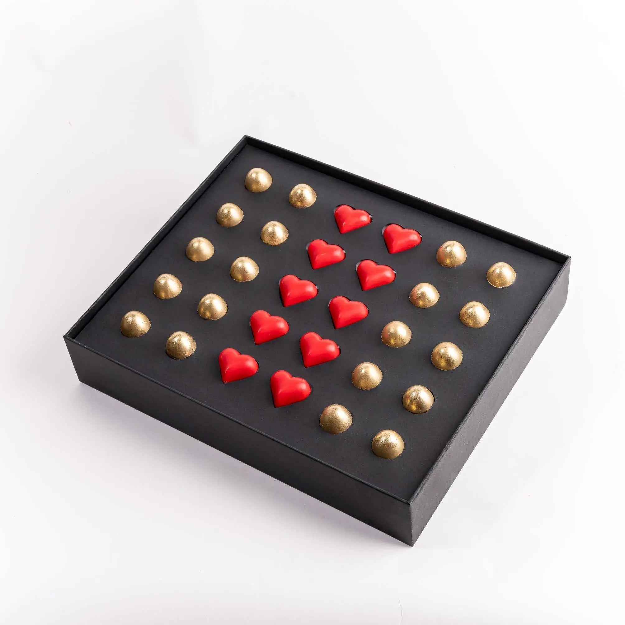 golden-love-luxury-chocolates-30pc-gift-box-dubai