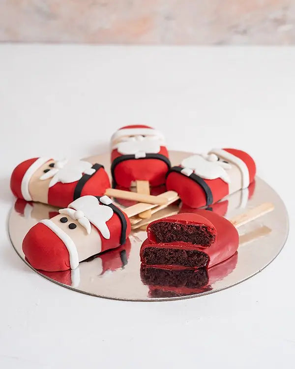 santas-favorite-cakesicles-dubai