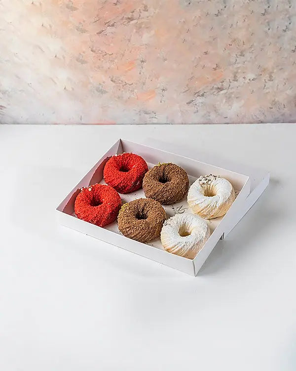 donut-style-mini-cakes-dubai