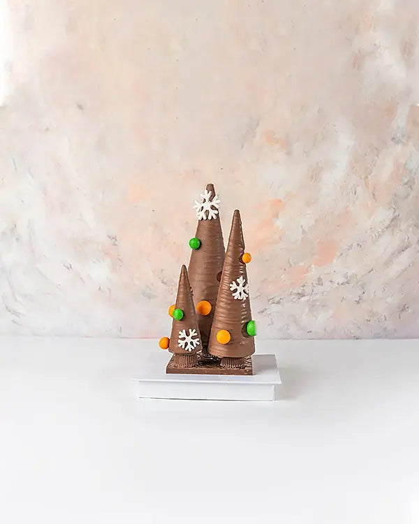 pure-belgian-chocolate-christmas-tree-dubai