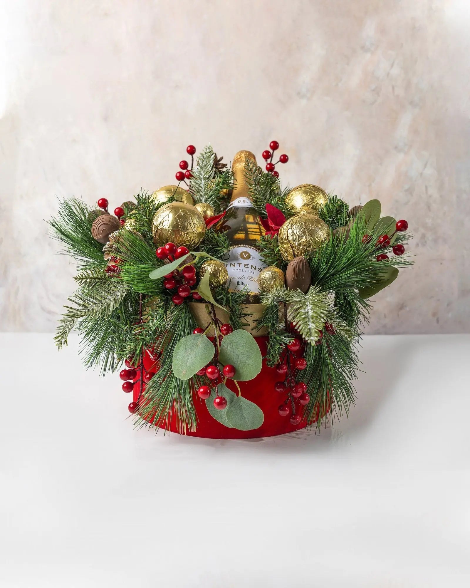wine-assorted-christmas-hamper-dubai