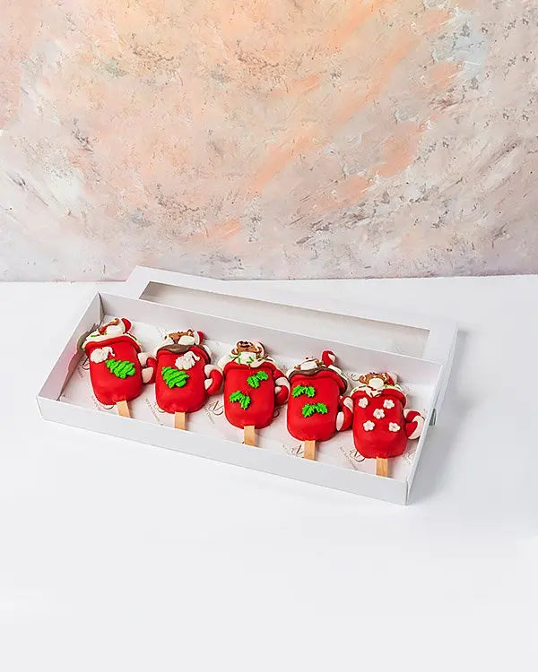 gingerbread-man-theme-cakesicles-dubai