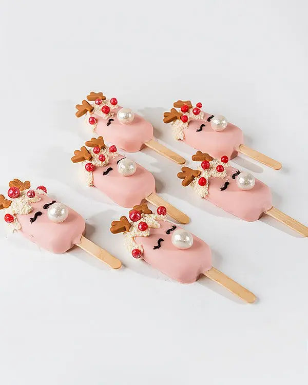 pretty-reindeer-cakesicles-dubai