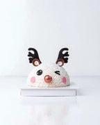 white-reindeer-smash-chocolate-dubai