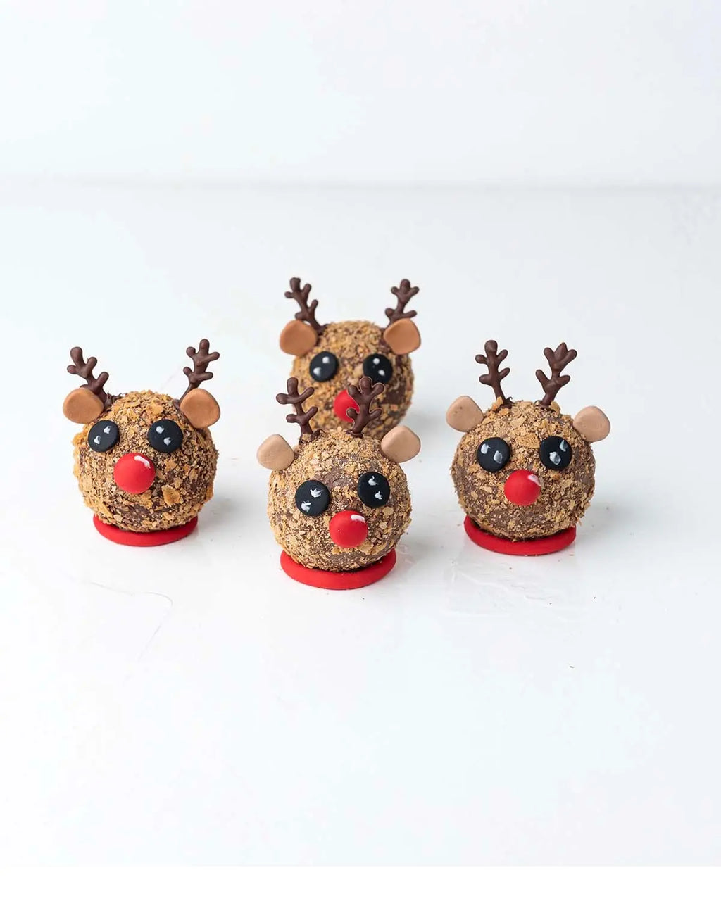 reindeer-chocolate-bombs-dubai