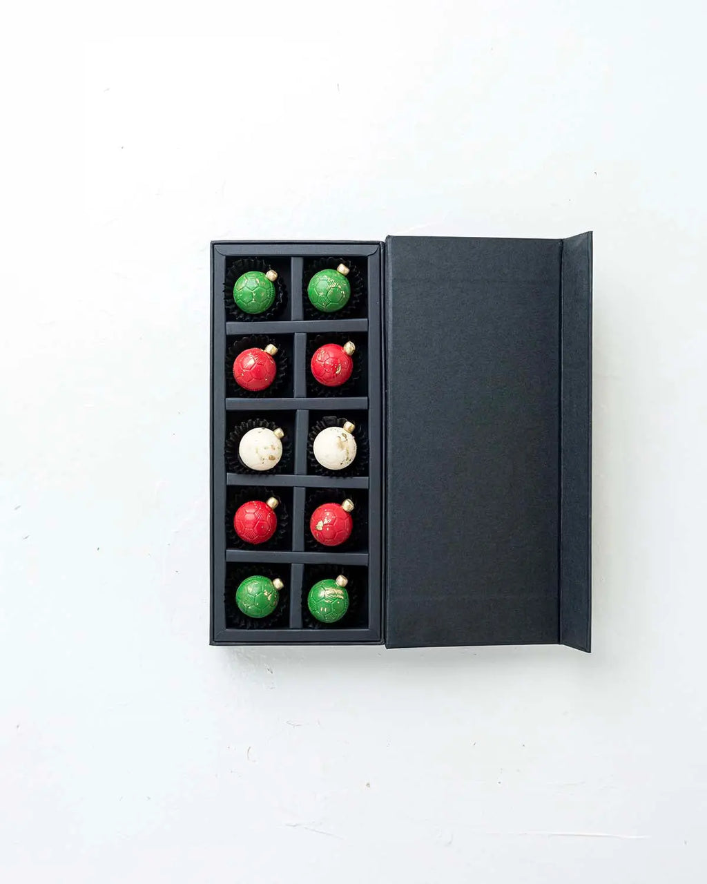 10-baubles-chocolates-dubai