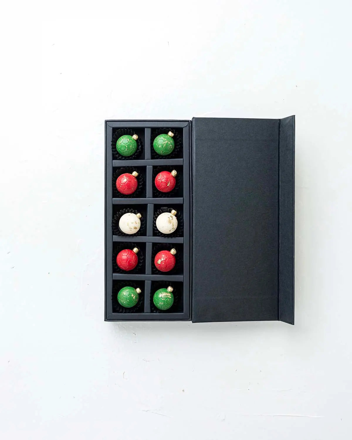 10-baubles-chocolates-dubai
