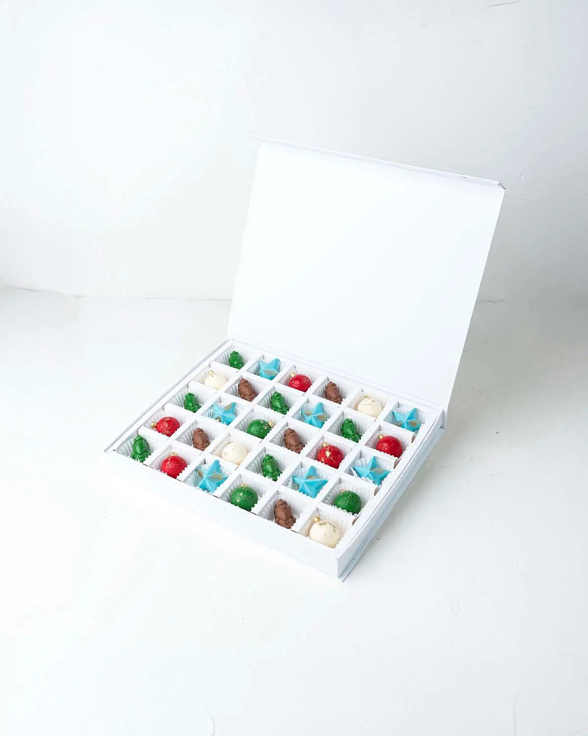 30-holiday-season-chocolates-dubai