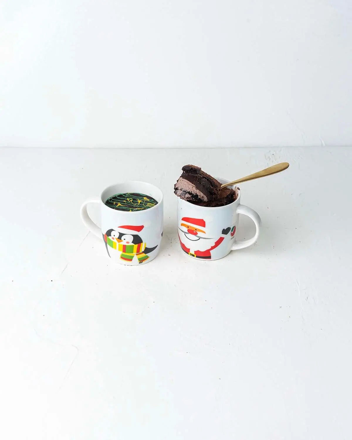 xmas-mug-cake-dubai