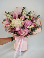garden-delight-mixed-flower-bouquet-dubai