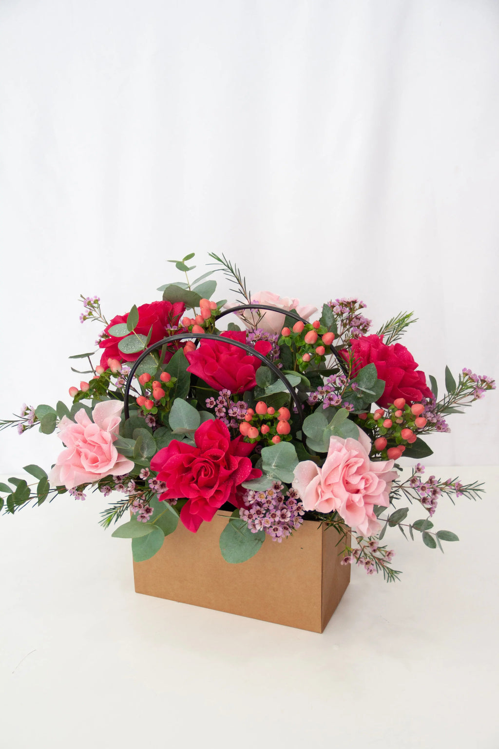 pink-spritz-flower-bag-dubai