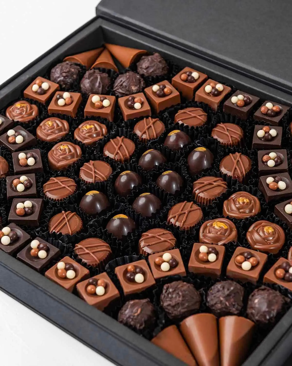 84-assorted-chocolates-dubai
