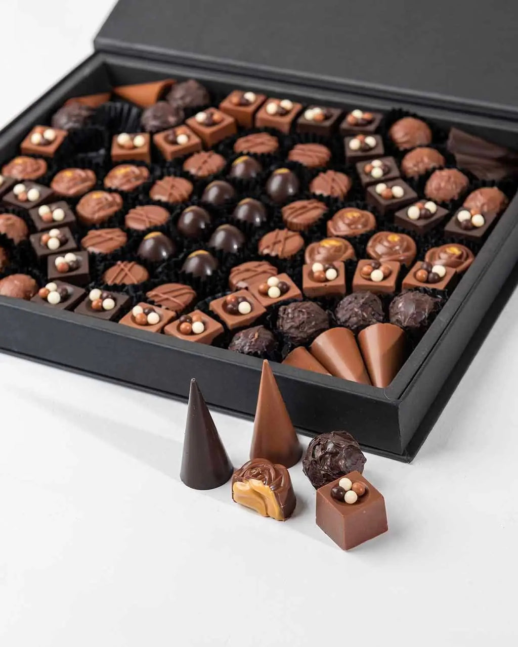 84-assorted-chocolates-dubai