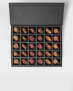 premium-majdoul-dates-gift-box-dubai