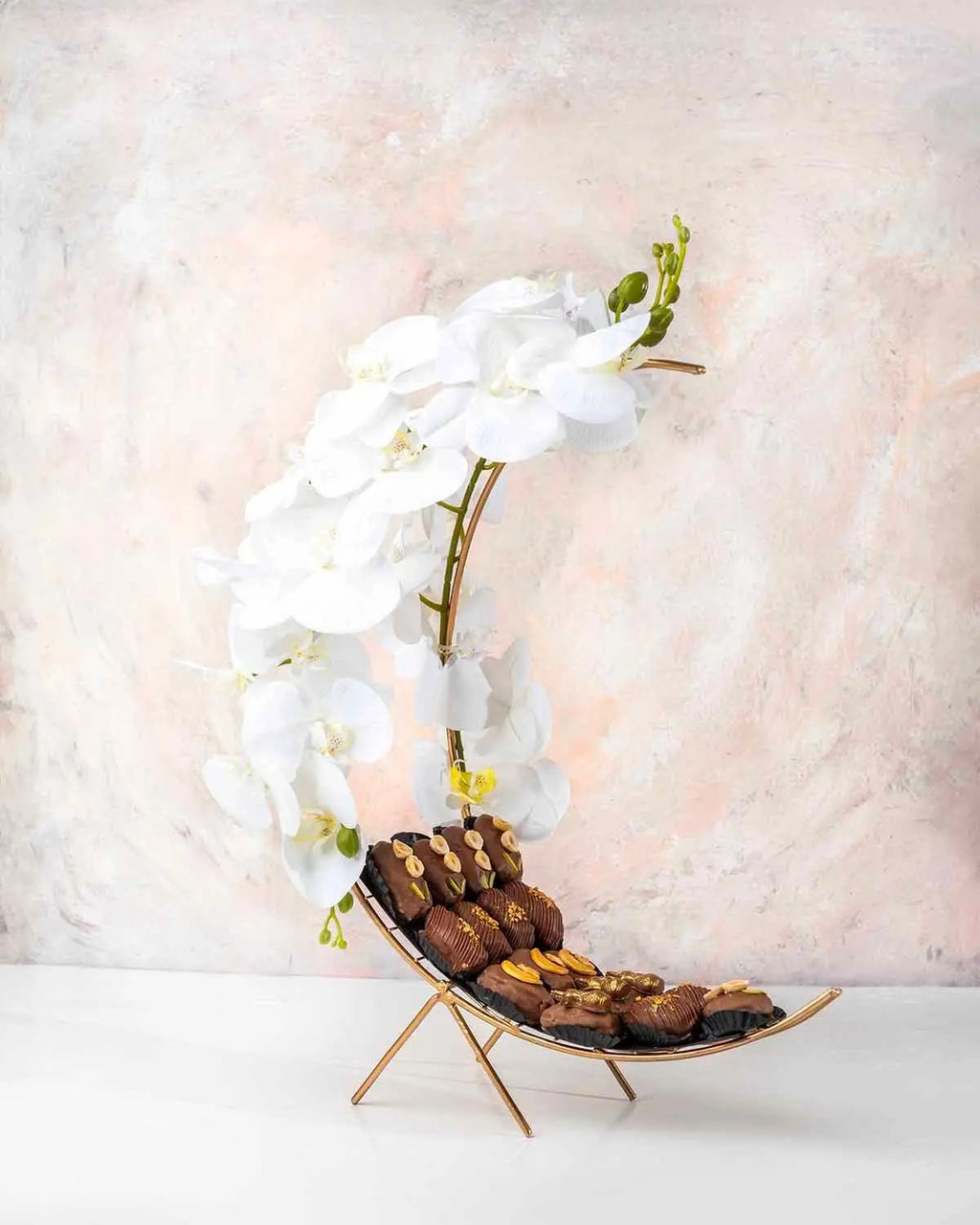 crescent-dates-collection-dubai