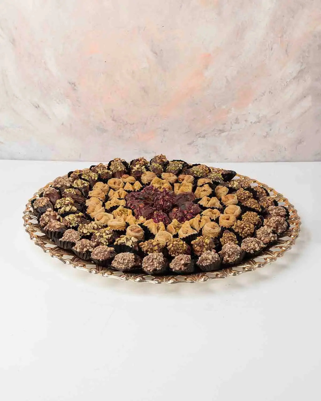 large-dates-and-baklawa-arrangement-dubai