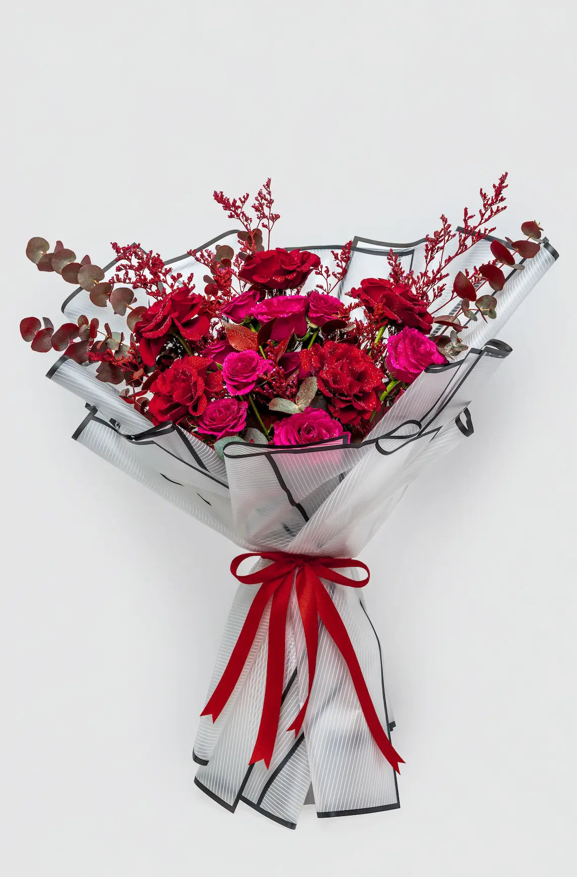 sweet-escape-valentines-bouquet-dubai