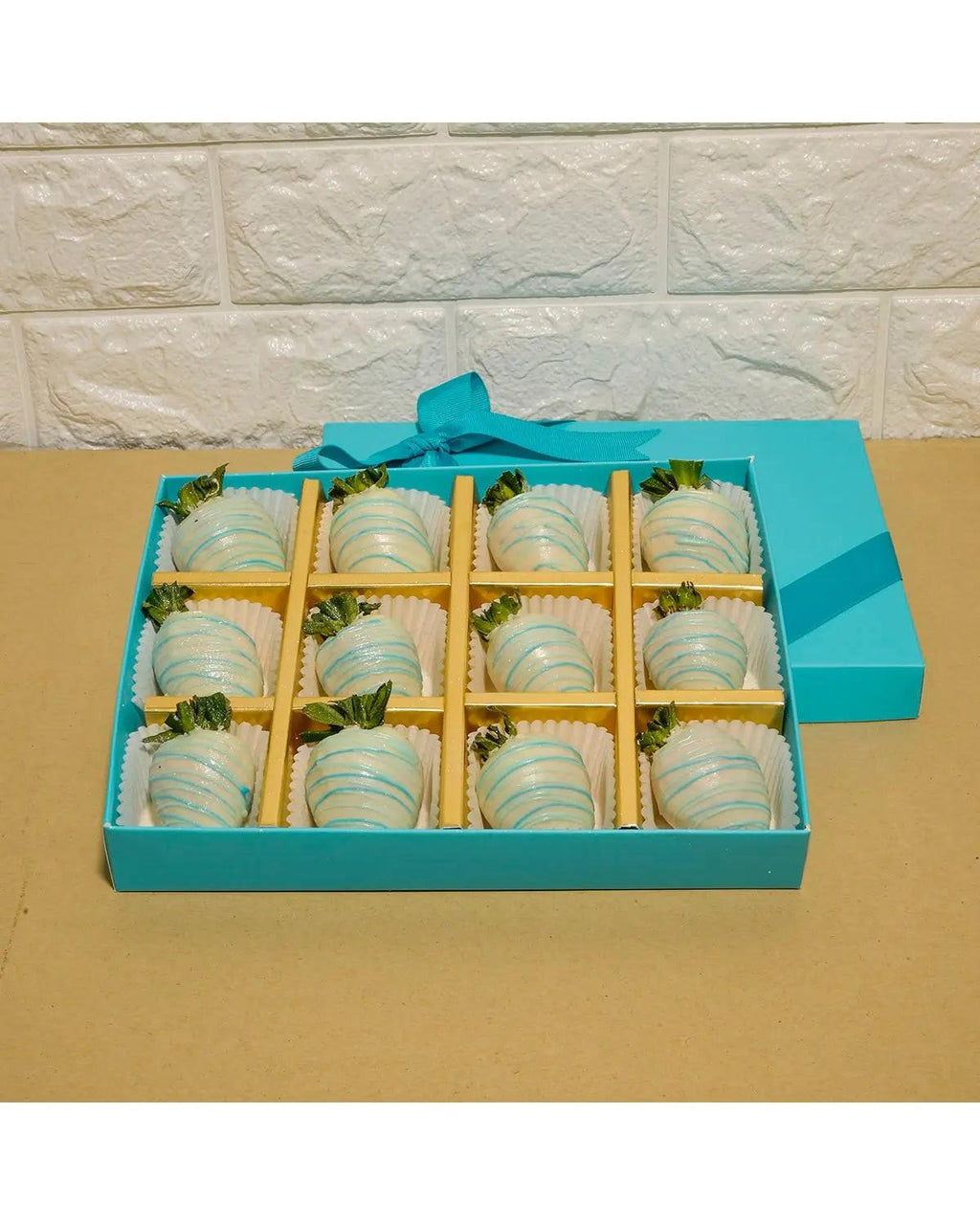 chocolate-strawberry-collection-dubai