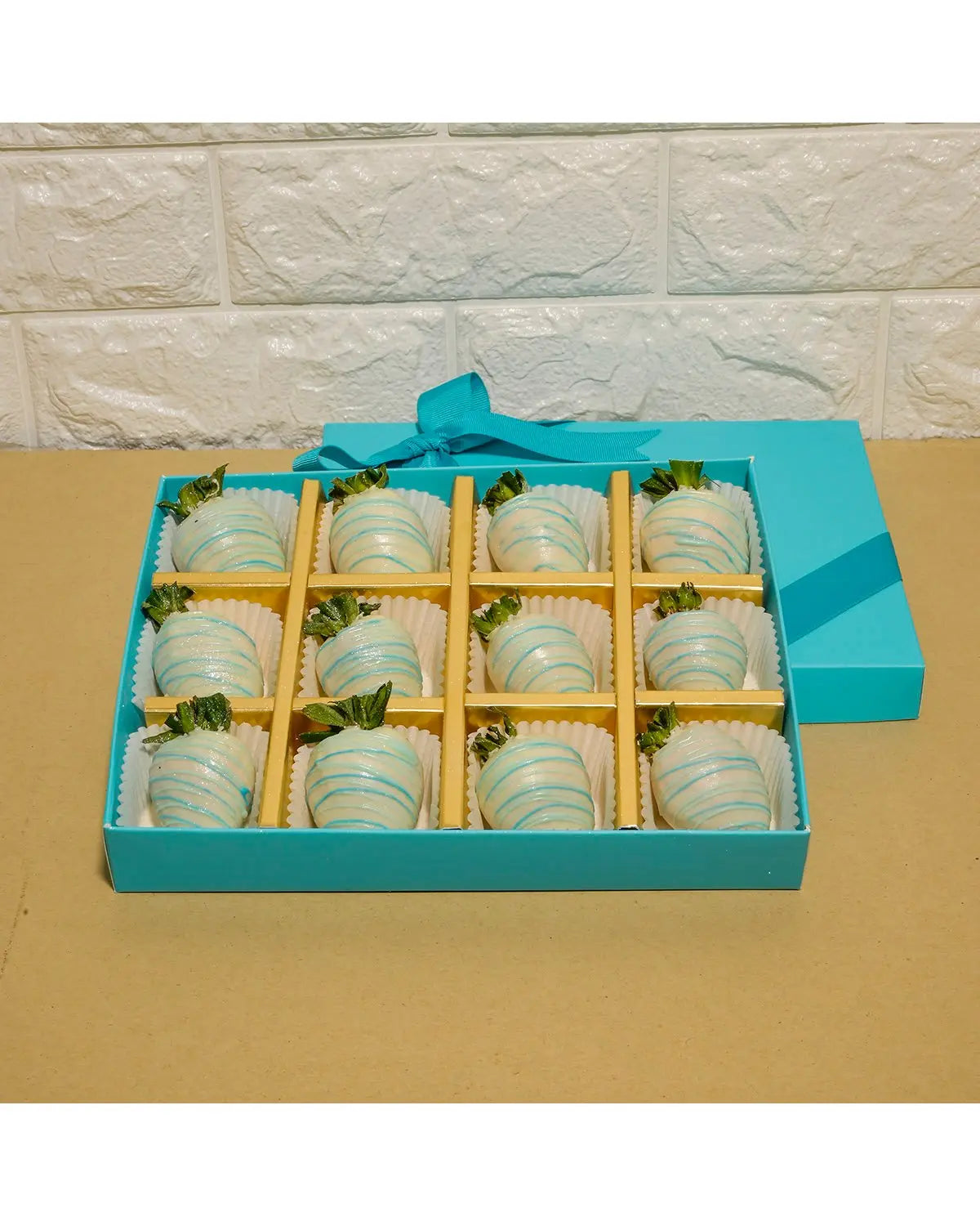 chocolate-strawberry-collection-dubai