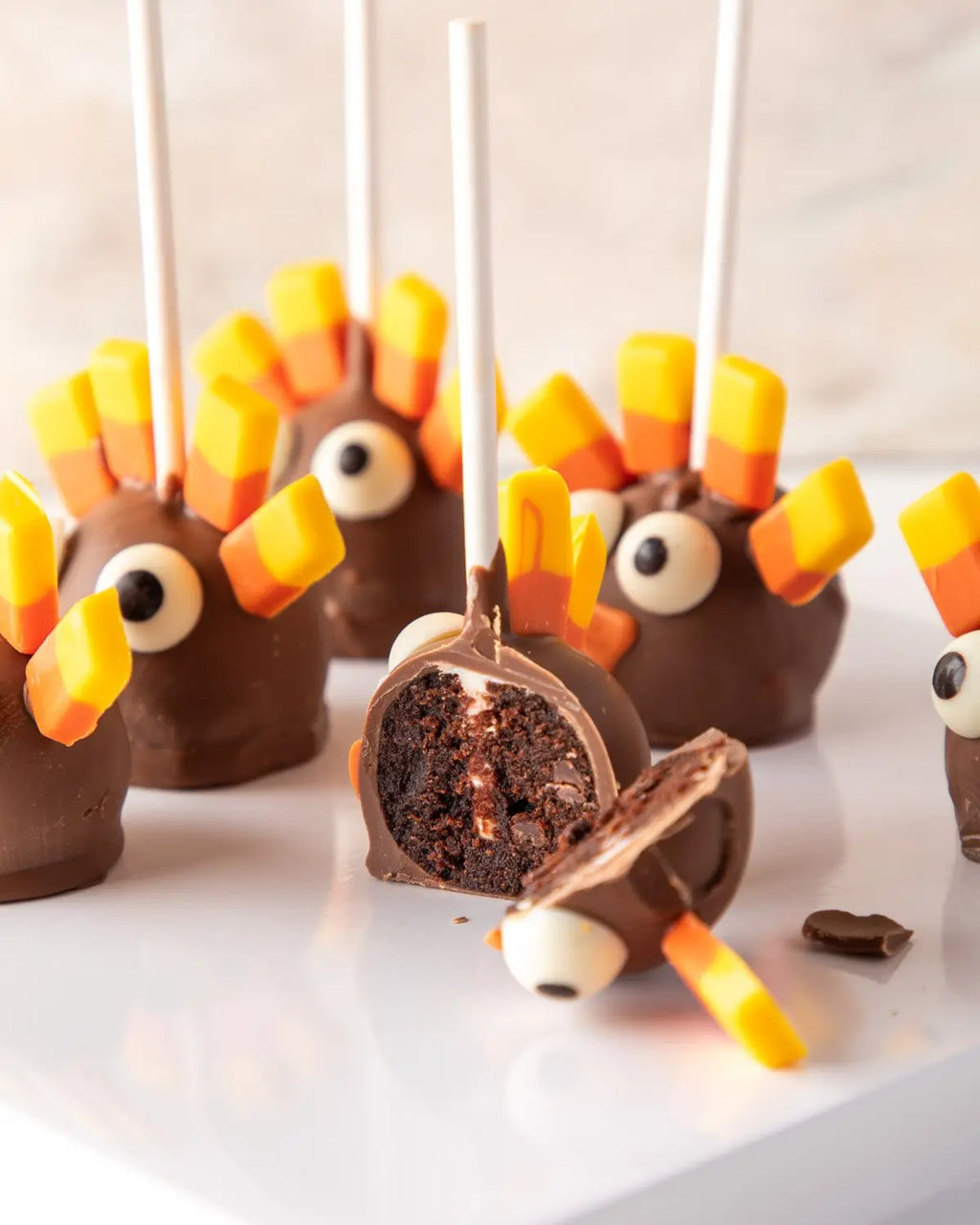 thanksgiving-cake-pops-dubai