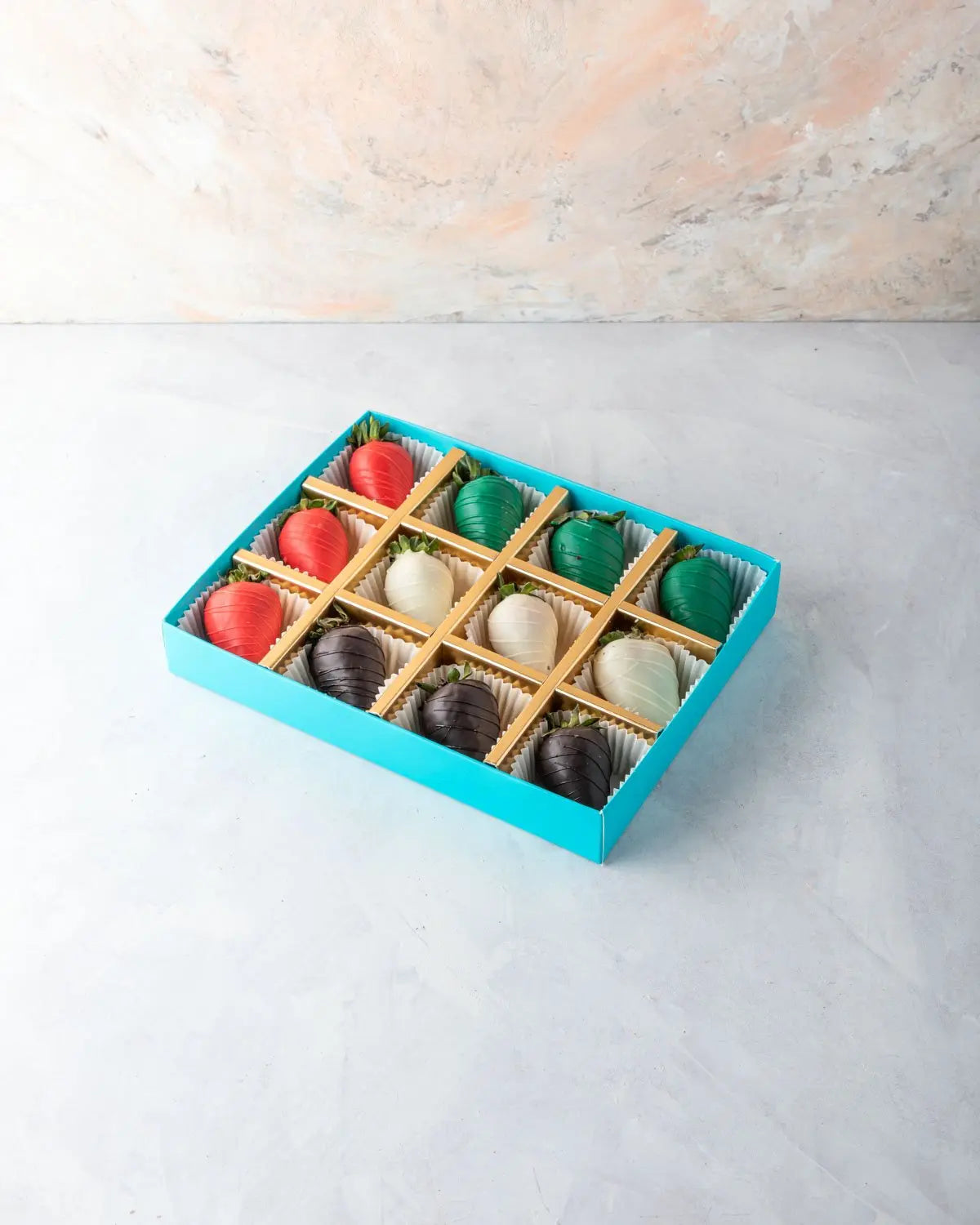 uae-flag-strawberries-dubai