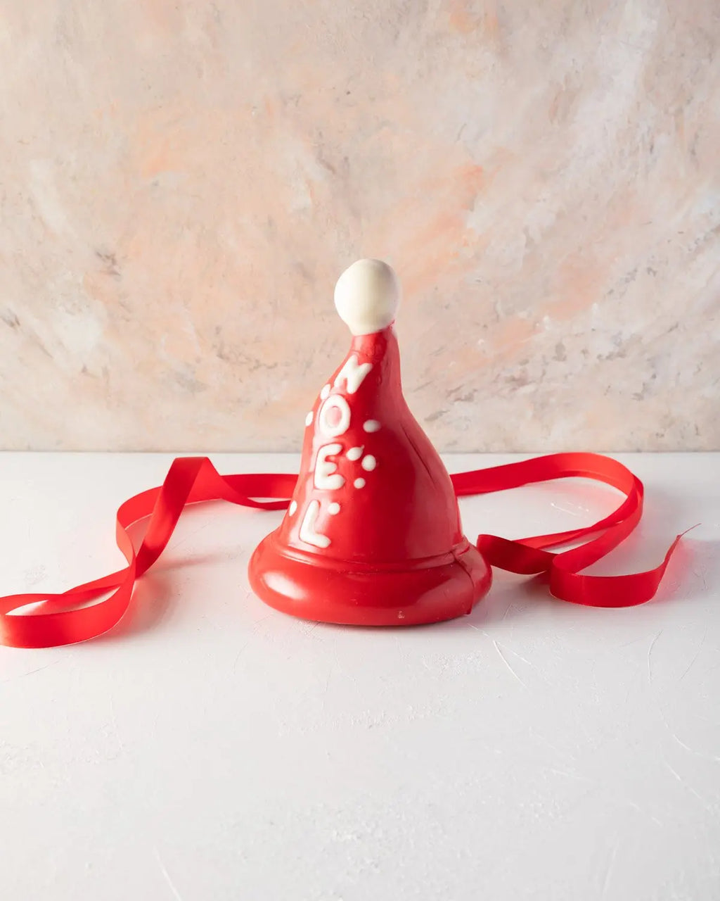 edible-santa-hat-dubai