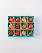 12pcs-christmas-strawberries-dubai