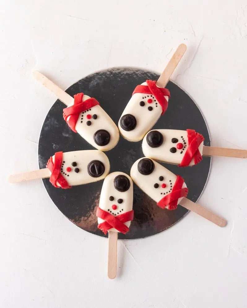 snowman-cakesicles-dubai