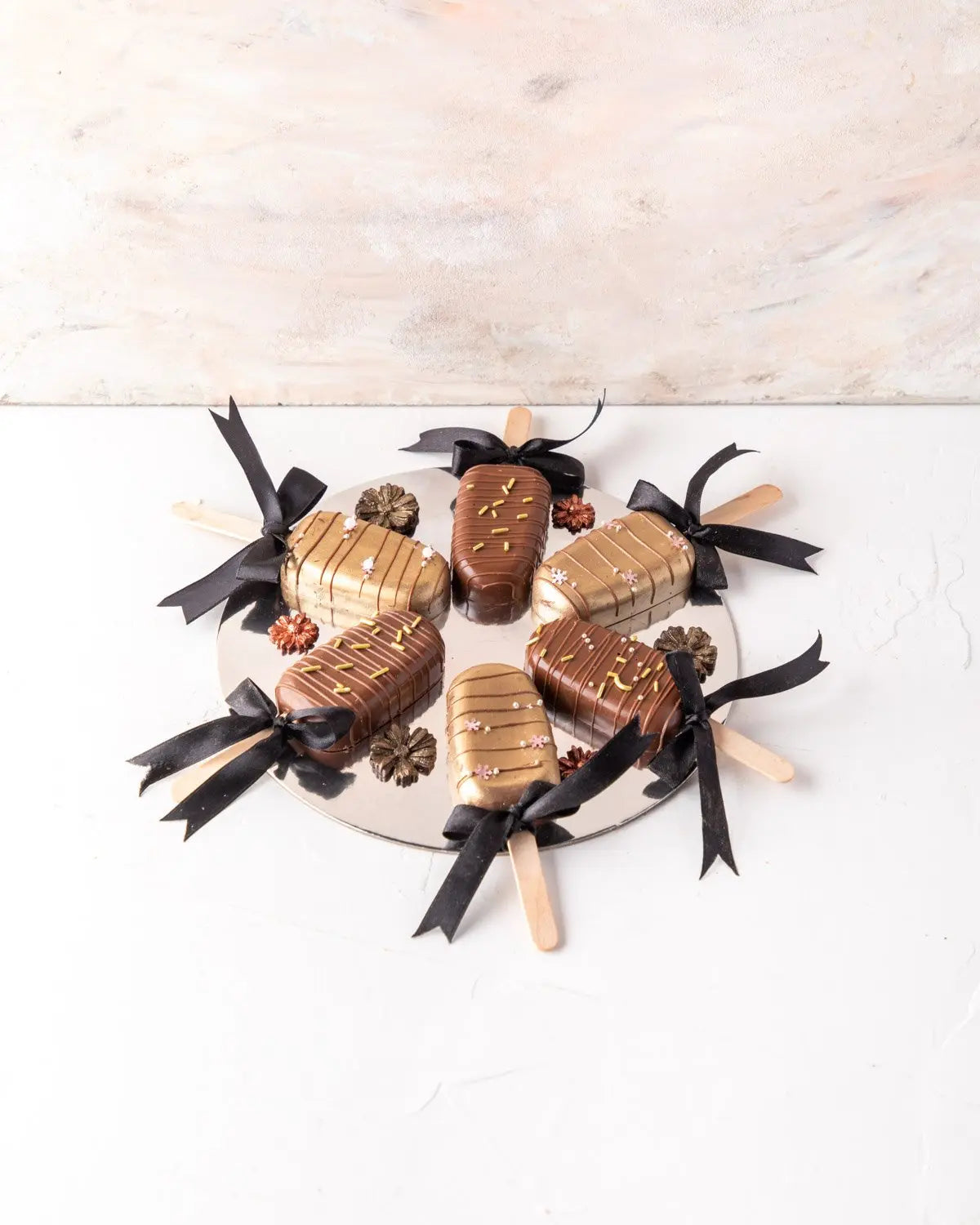 milk-chocolate-cakesicles-dubai