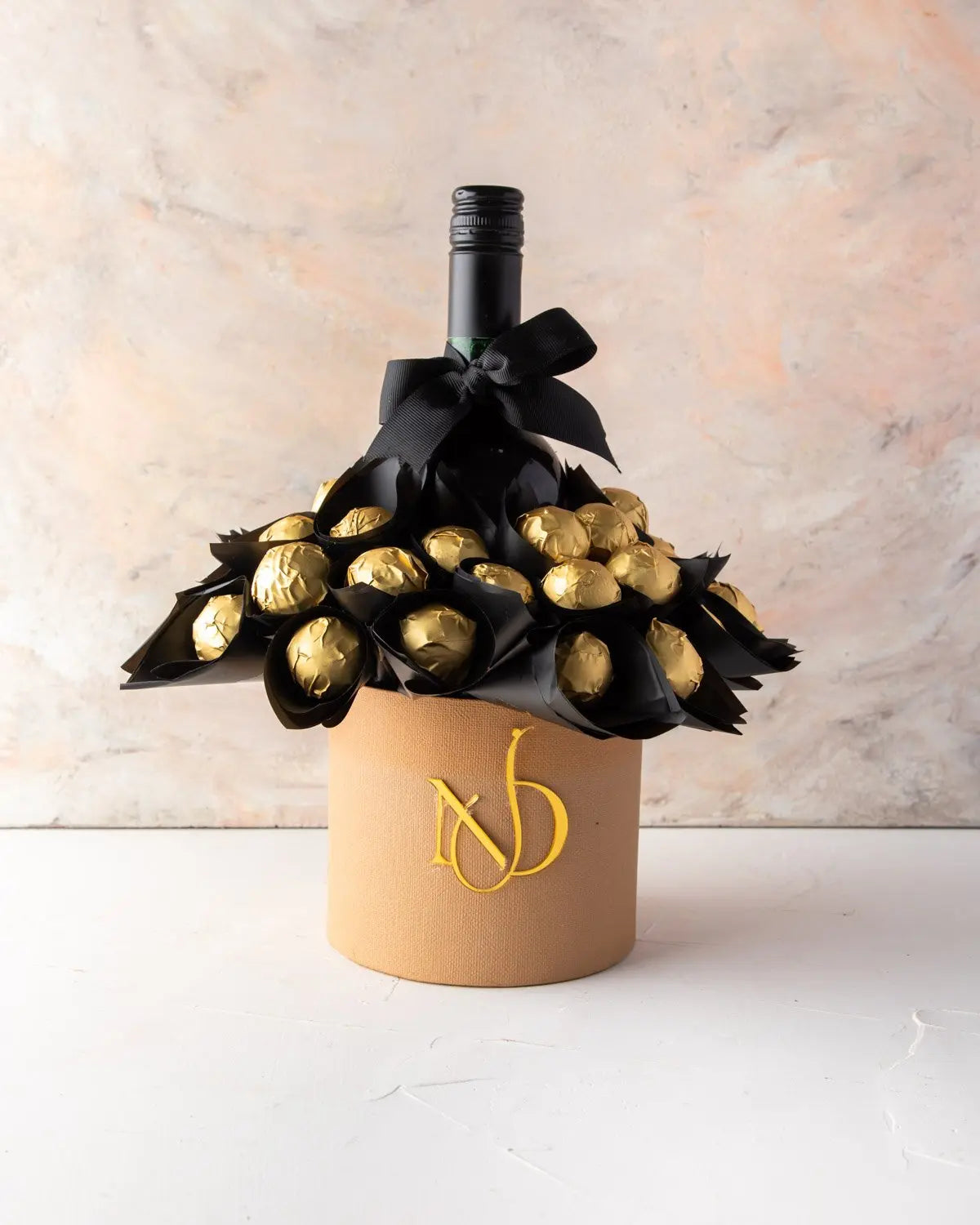 truffles-and-vina0-le-merlot-hamper-dubai