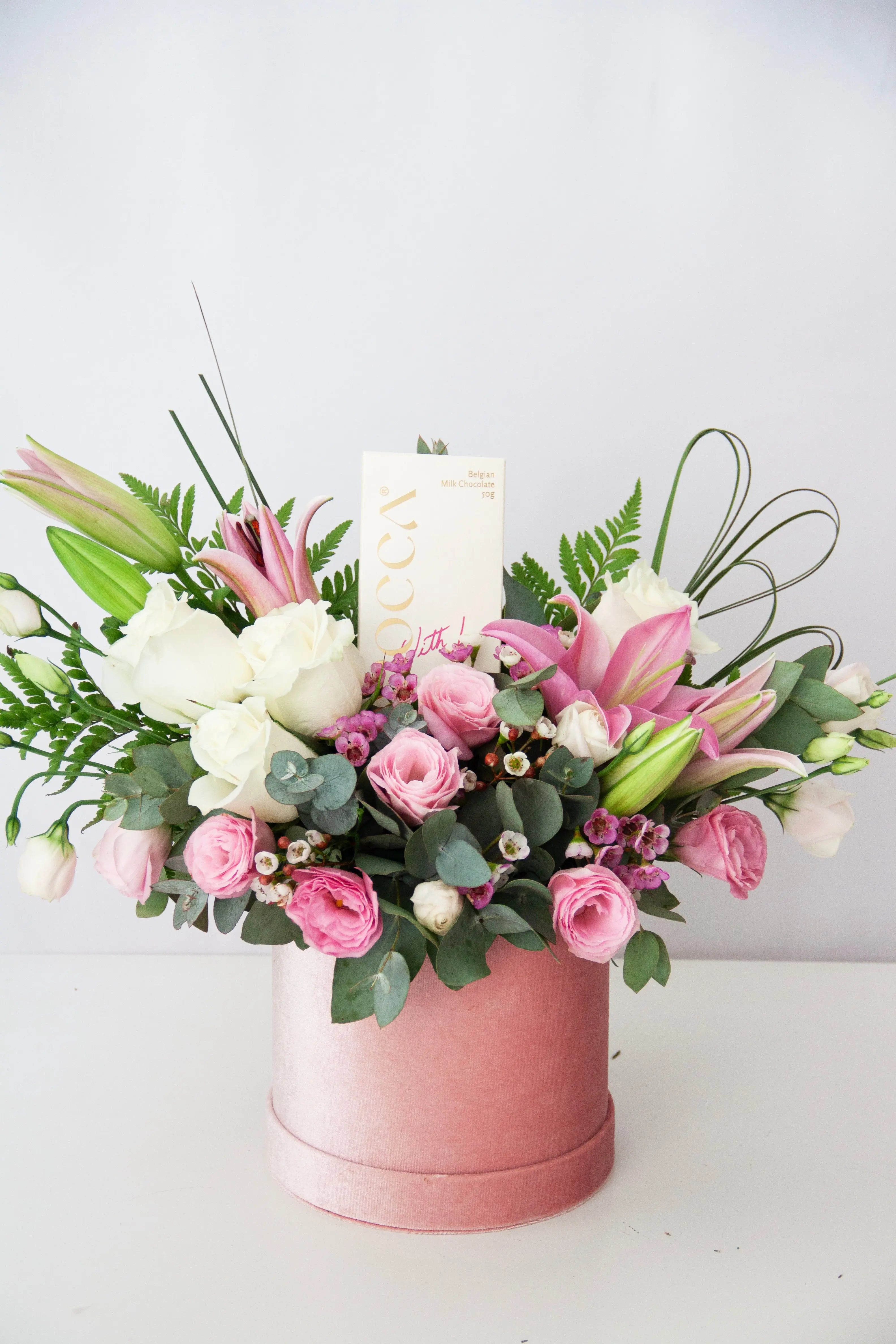 flowers-chocolate-box-dubai